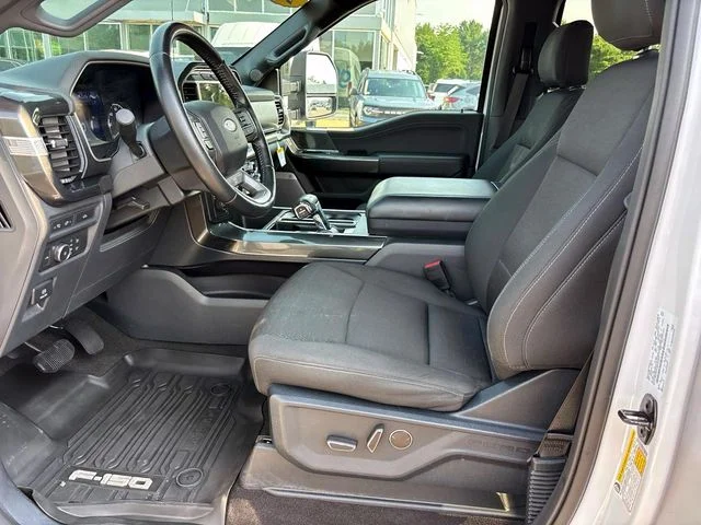 Used 2021 Oxford White Ford XLT image 10
