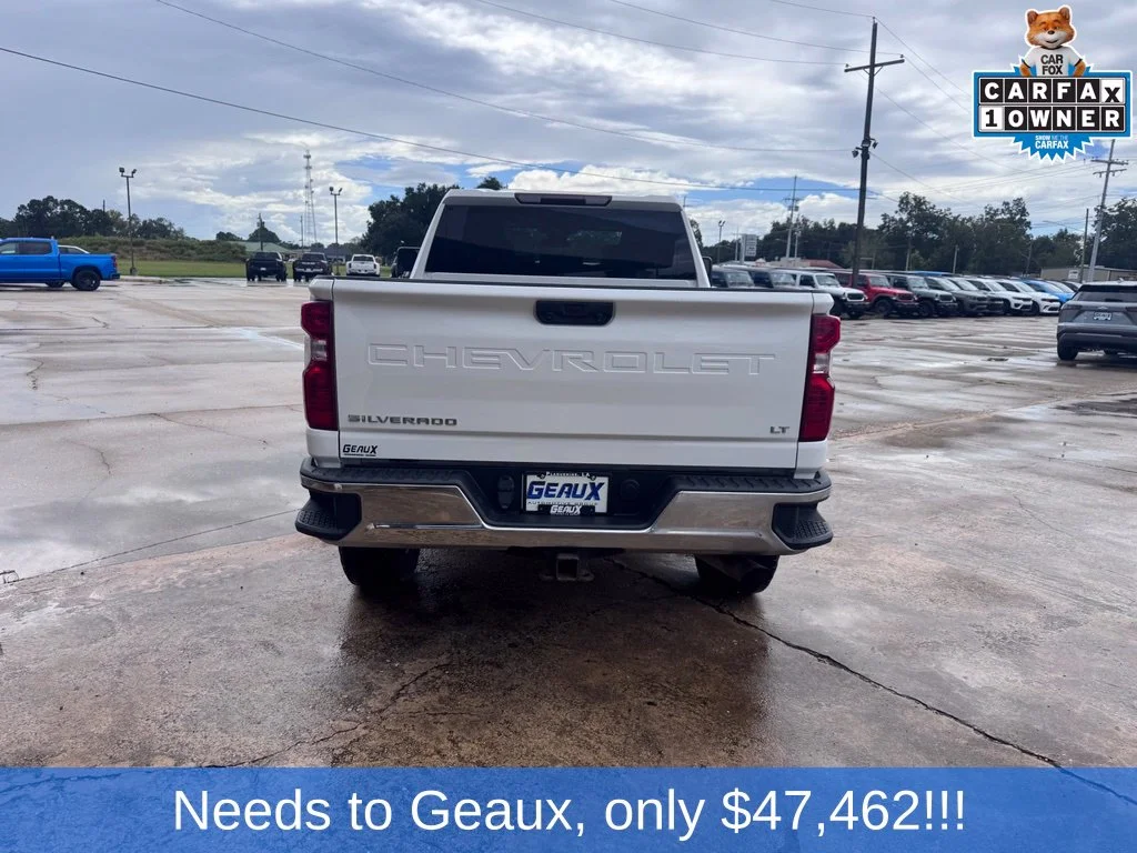 Used 2024 White Chevrolet LT image 8