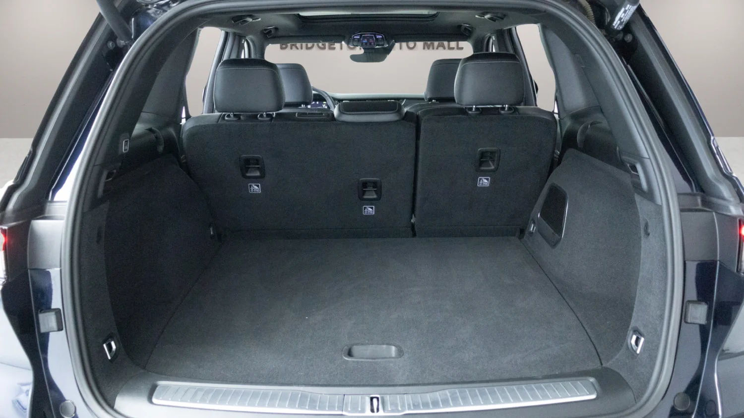 Used 2023 Blue Jeep Overland image 30