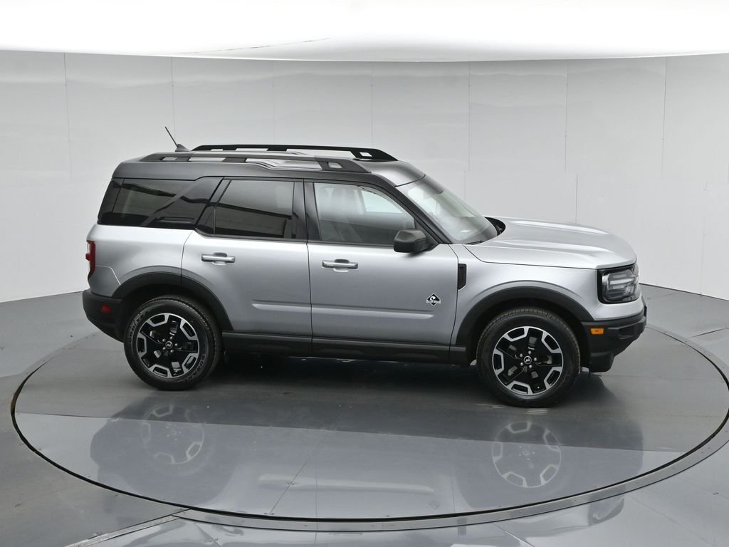 Certified Used 2022 Silver Ford Outer Banks image 57