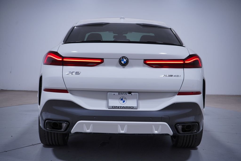 New 2026 Alpine White BMW xDrive40i image 5