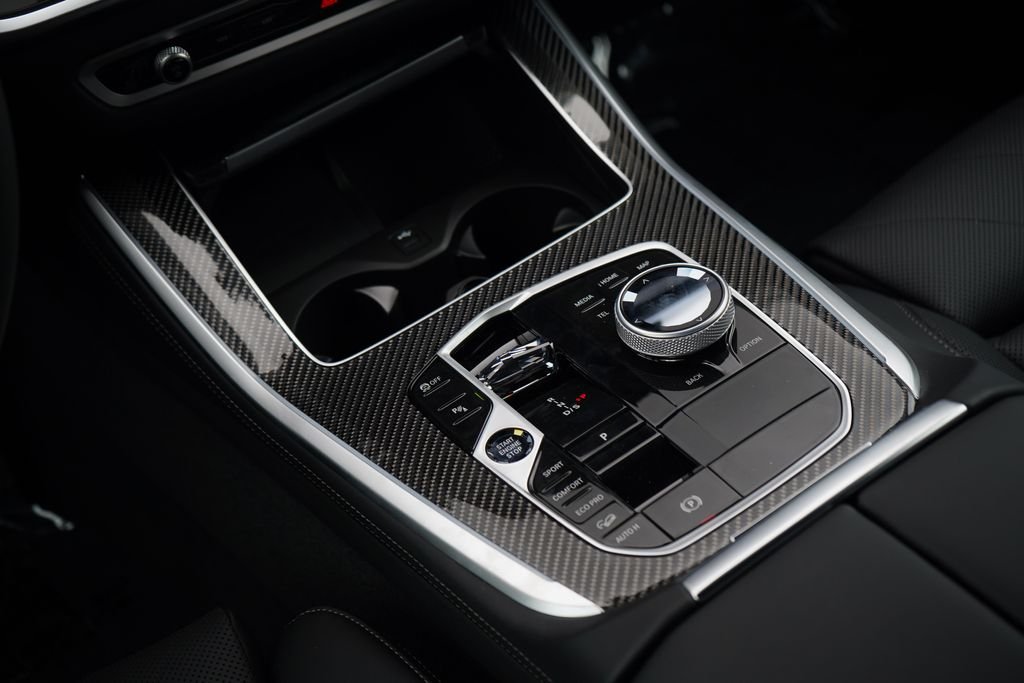 New 2026 Dravit Grey Metallic BMW M60i image 18