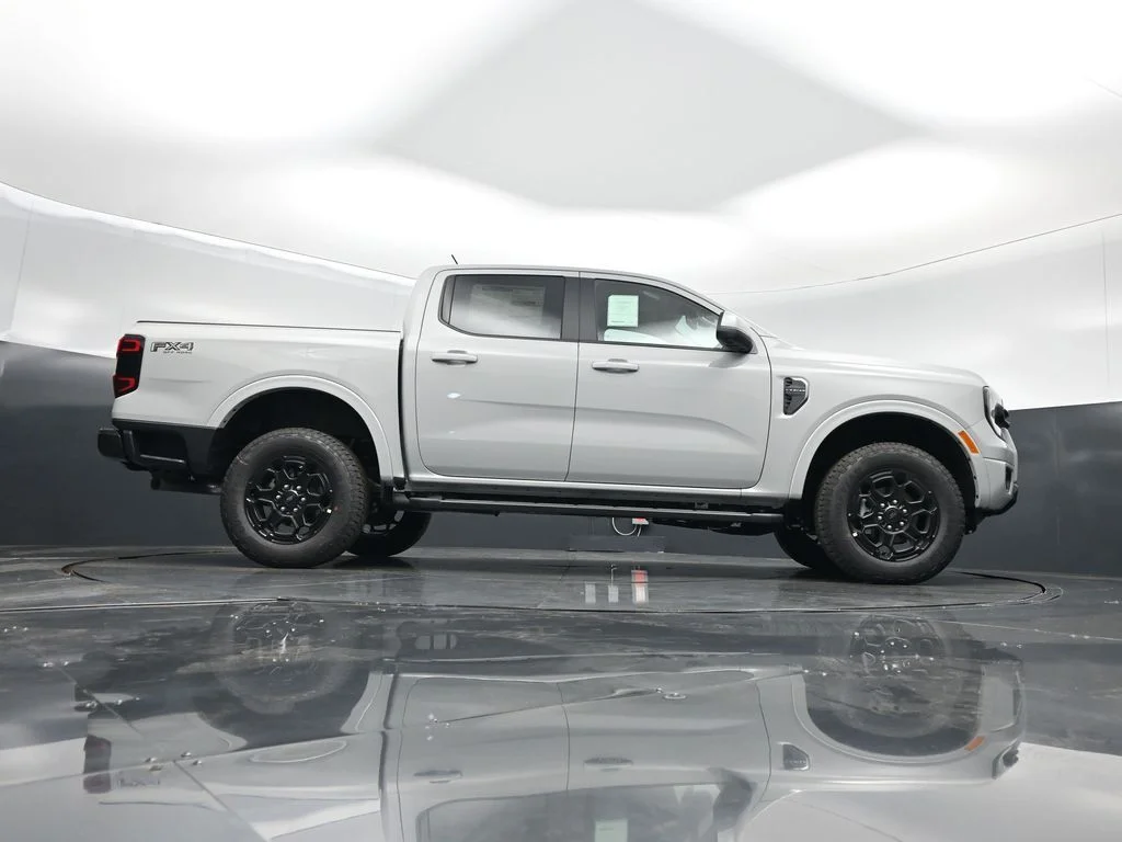New 2026 Avalanche Ford Lariat image 44