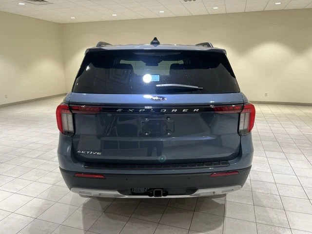 New 2026 Vapor Blue Metallic Ford Active image 35
