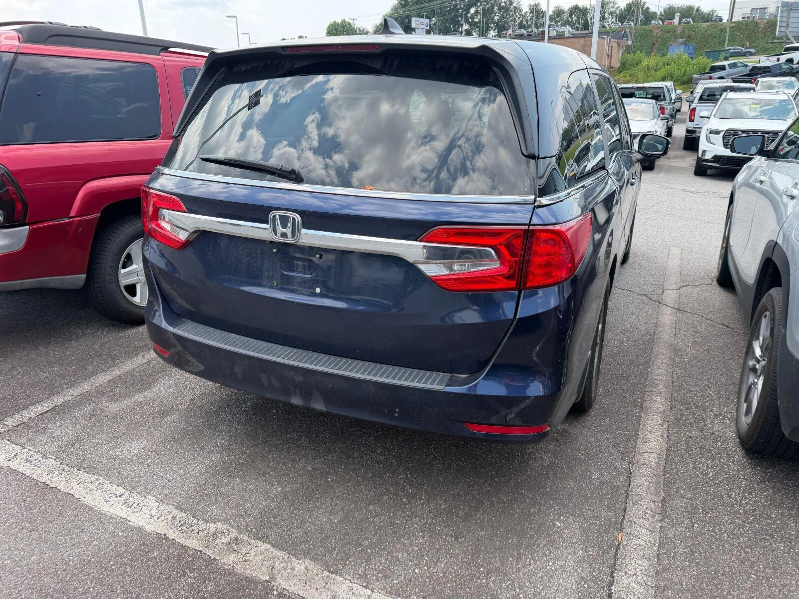 Used 2018 Blue Honda EX-L image 2