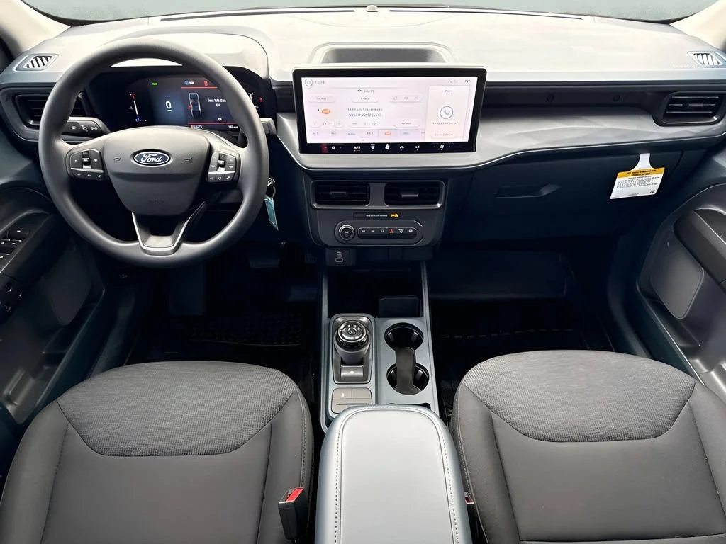 Used 2025  Ford XL image 12