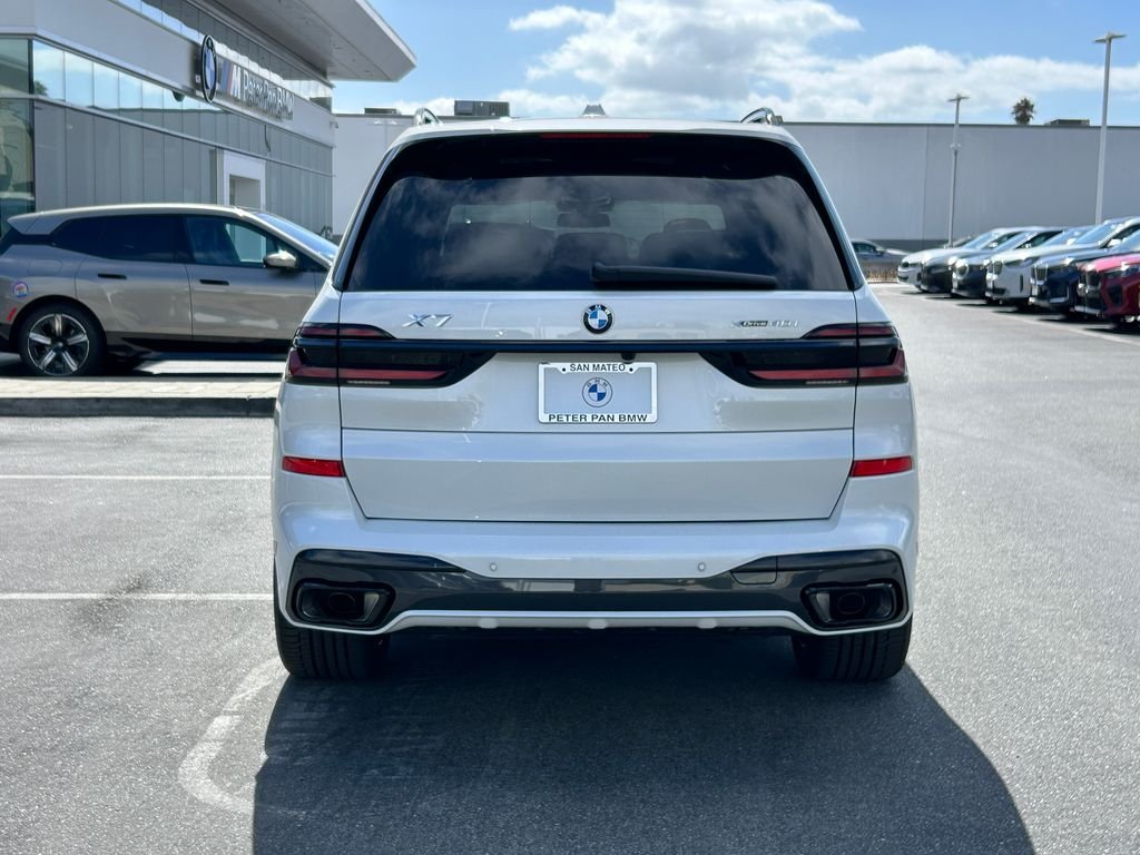 New 2027 Mineral White Metallic BMW xDrive40i image 4