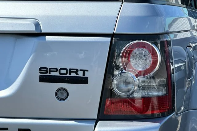Used 2011 Stornoway Gray Land Rover Supercharged image 32