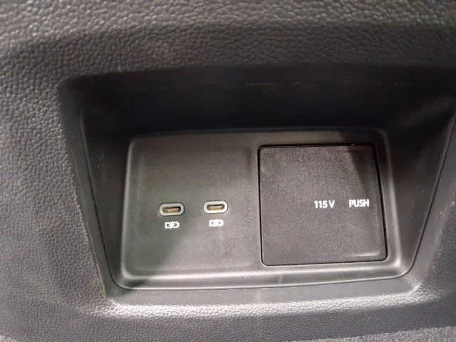 2026 Volkswagen Atlas Cross Sport SE w/Tech - Photo 26