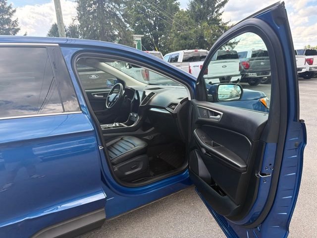 Used 2024 Blue Ford SEL image 29