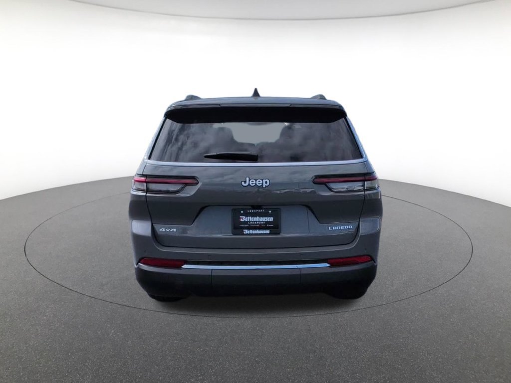 New 2027 Gray Jeep Laredo image 7