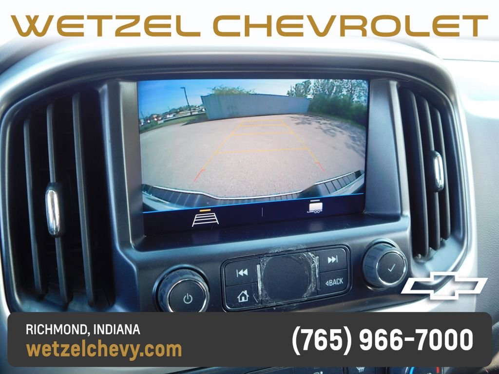 Used 2022 White Chevrolet LT image 34