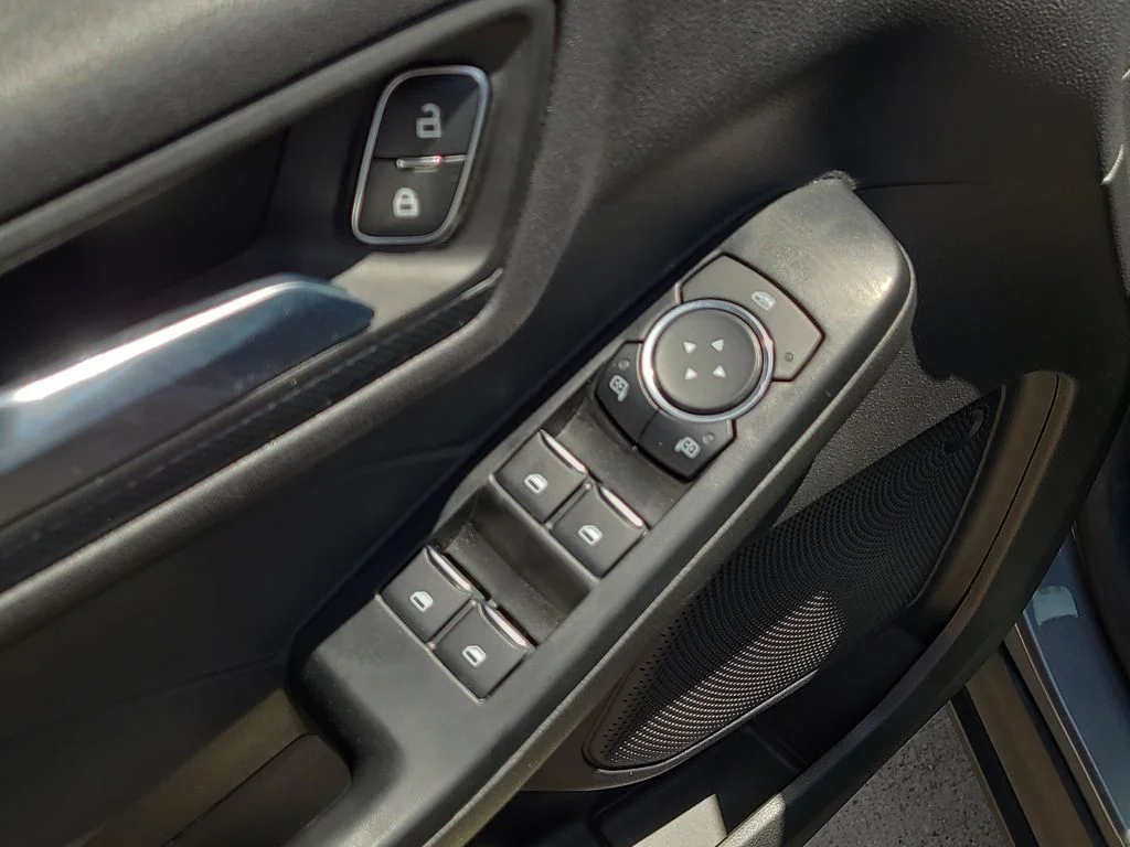 Used 2025 Gray Ford ST-Line image 20