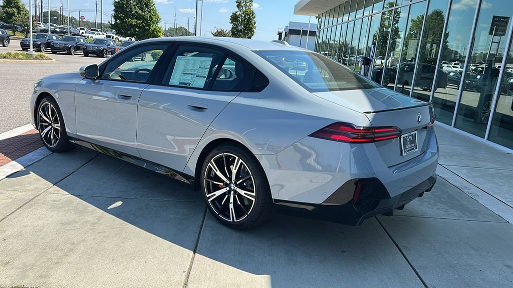 Used 2026 Gray BMW 530i image 4