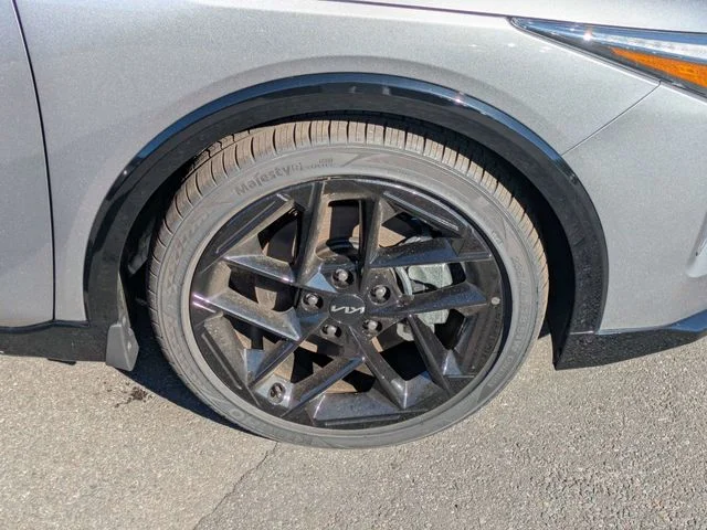 New 2025 Steel Gray Kia GT-Line Turbo image 10