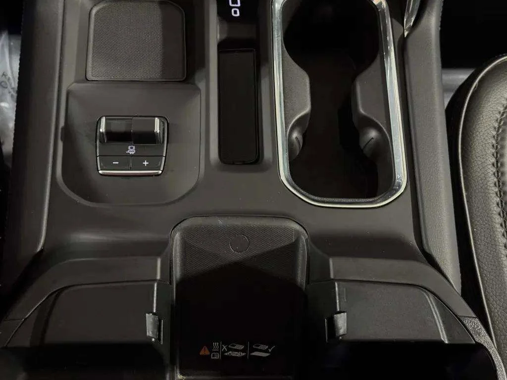 Certified Used 2024 Onyx Black GMC Denali image 24