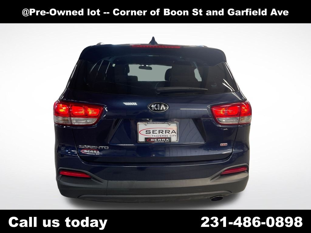 Used 2018 Blue Kia LX image 4