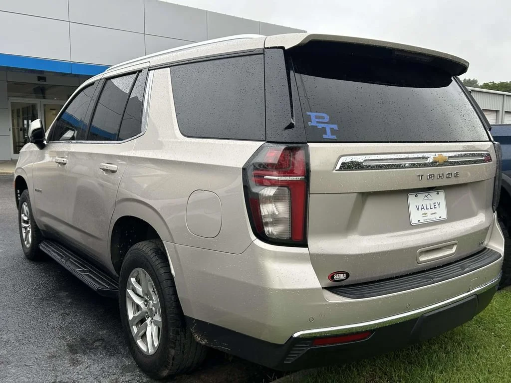 Used 2021 EMPIRE BEIGE METALLIC Chevrolet LT image 5