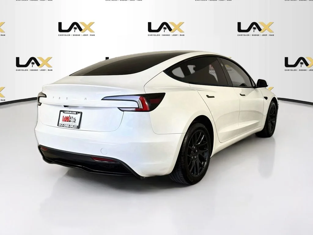Used 2025 White Tesla Long Range image 7