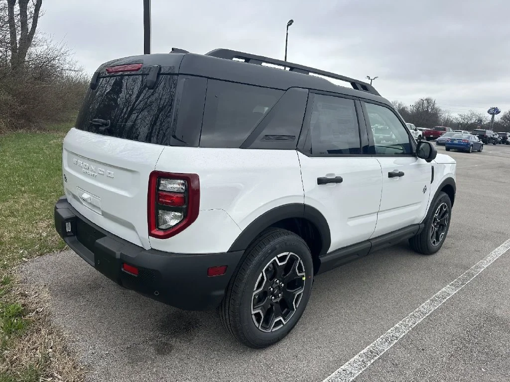 New 2026 White Ford Outer Banks image 14