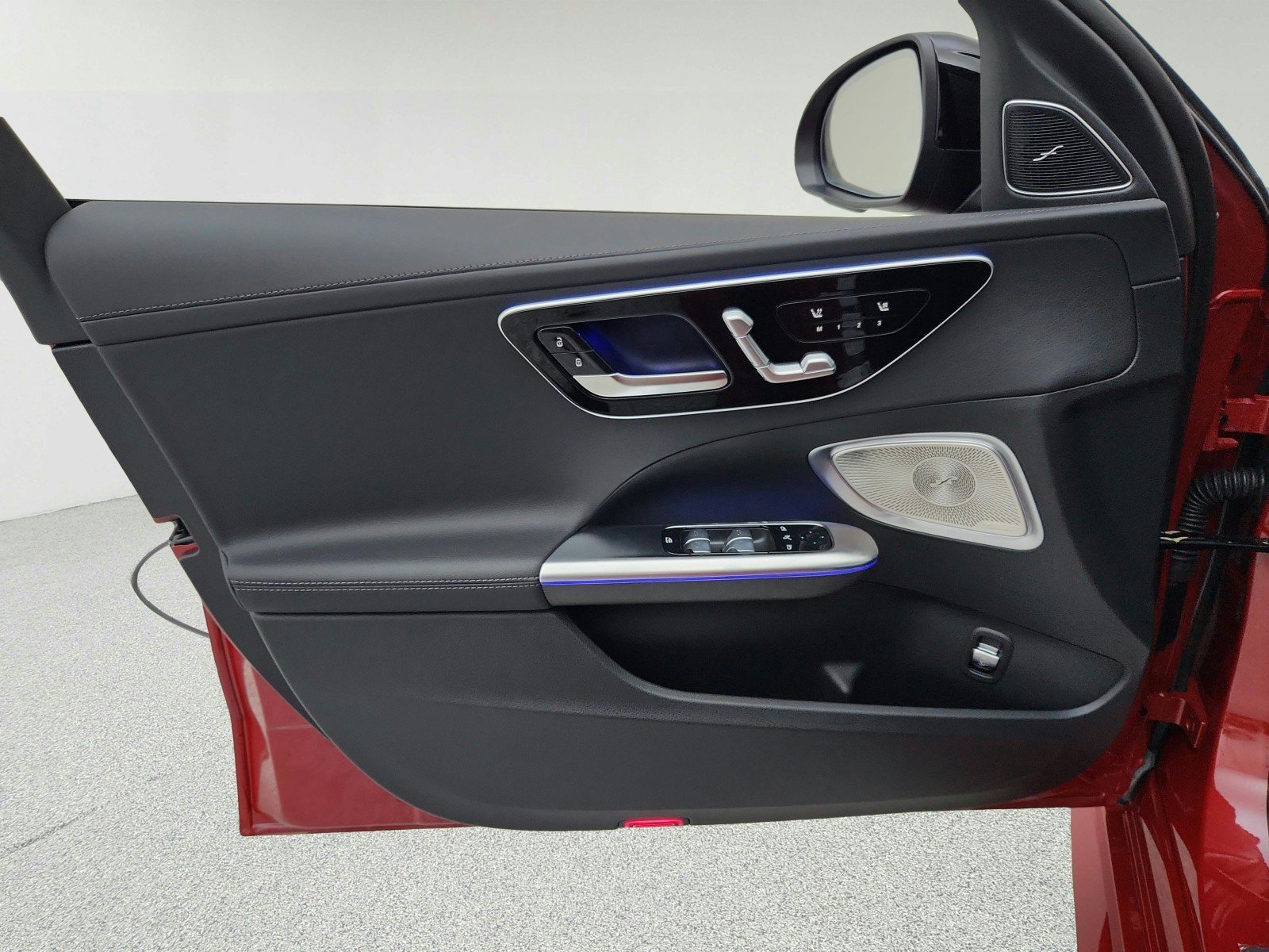 New 2026 MANUFAKTUR Patagonia Red Metallic Mercedes-Benz C 300 Sedan image 47