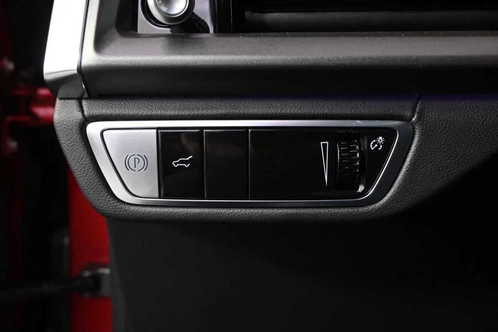 2026 Cadillac VISTIQ Sport - Photo 25