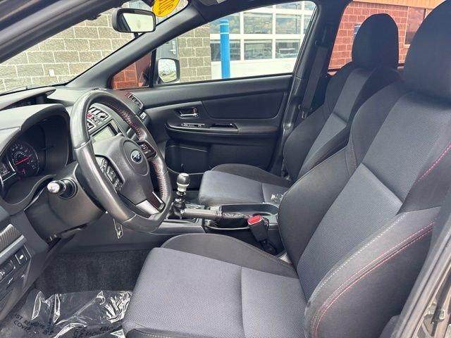 Used 2018 Dark Gray Metallic Subaru Base image 12