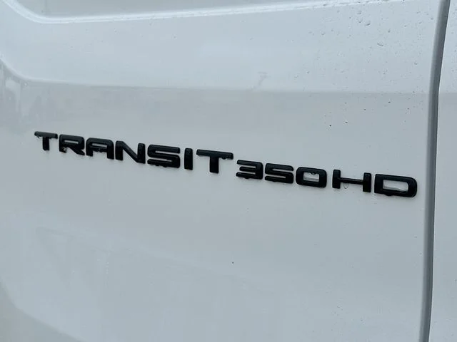 New 2026 Oxford White Ford Base image 17