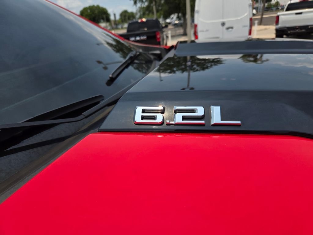 Used 2022 Red Chevrolet ZR2 image 5