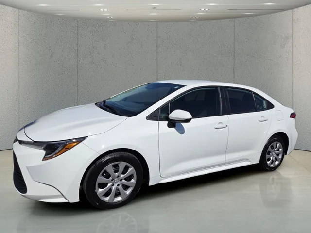 2025 Toyota Corolla LE