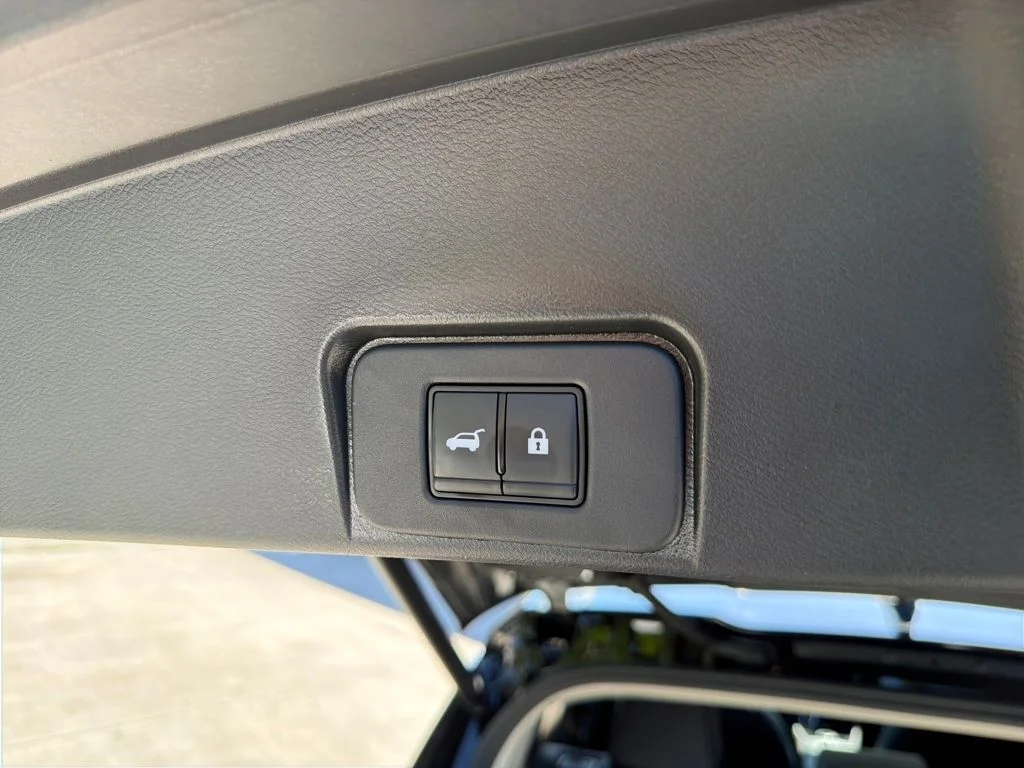 2023 Nissan Rogue SL - Photo 36
