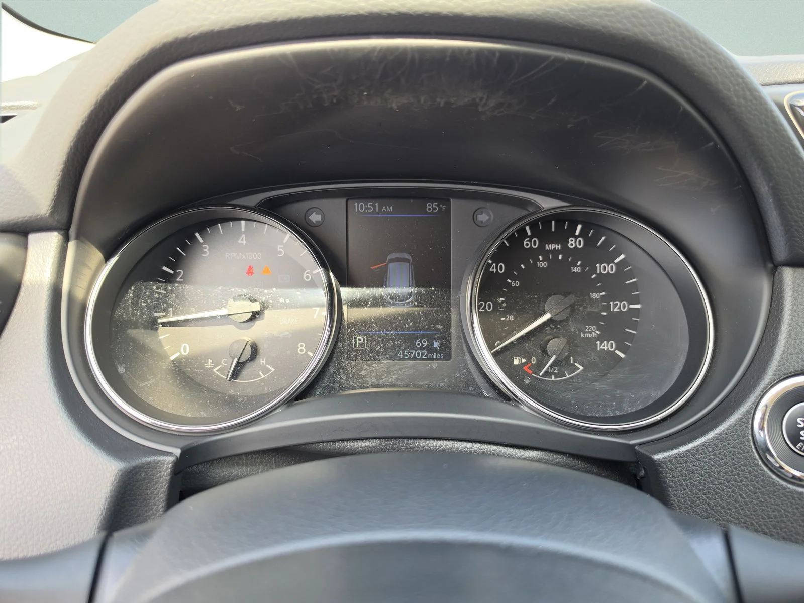 Used 2022 Red Nissan SV image 33