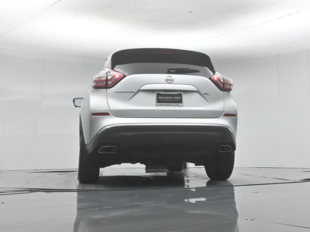 Used 2016 Silver Nissan SL image 46