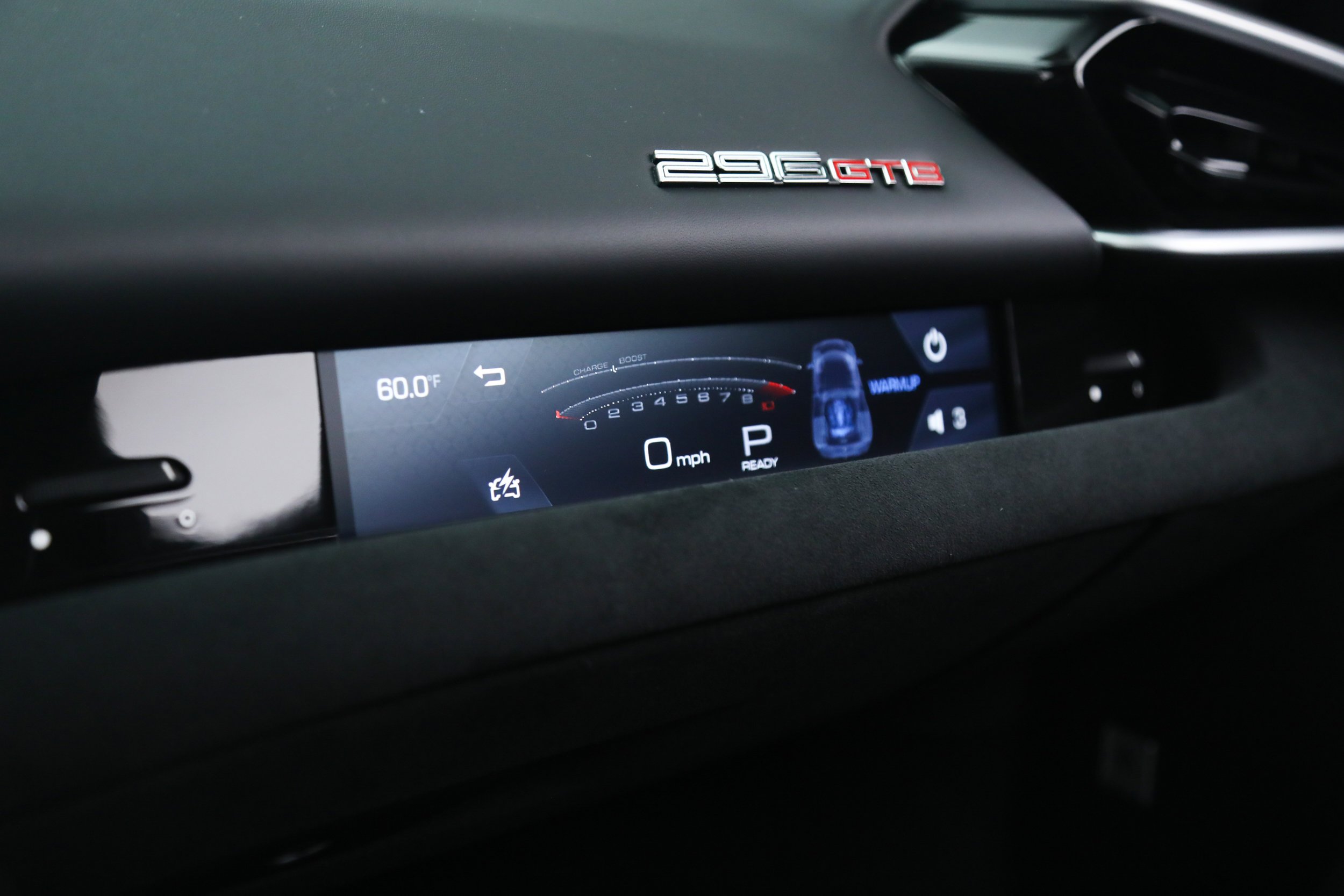 Used 2024 Red Ferrari  image 30