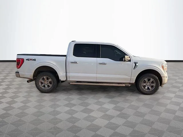 Used 2023 White Ford XLT image 7