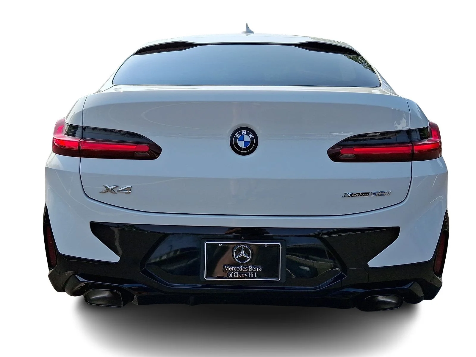 Used 2025 Alpine White BMW xDrive30i image 5