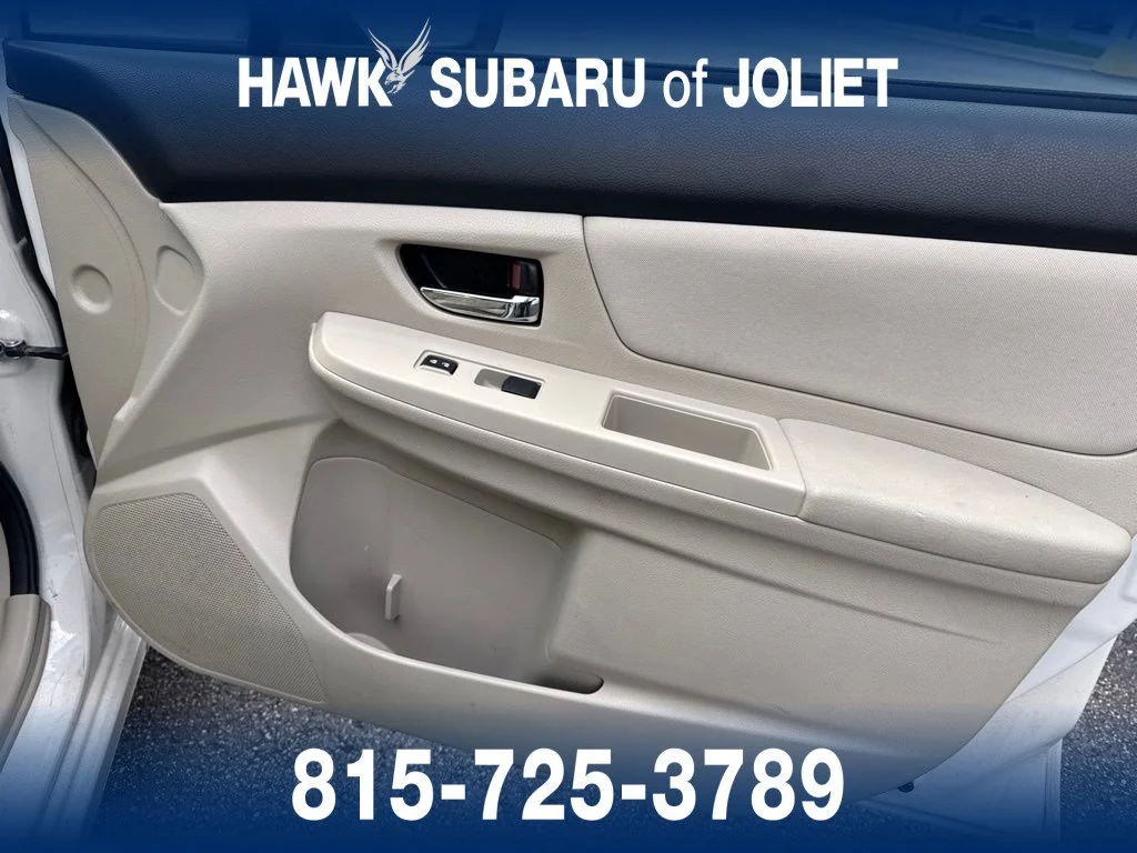 Used 2014 Satin White Pearl Subaru 2.0i Premium image 6