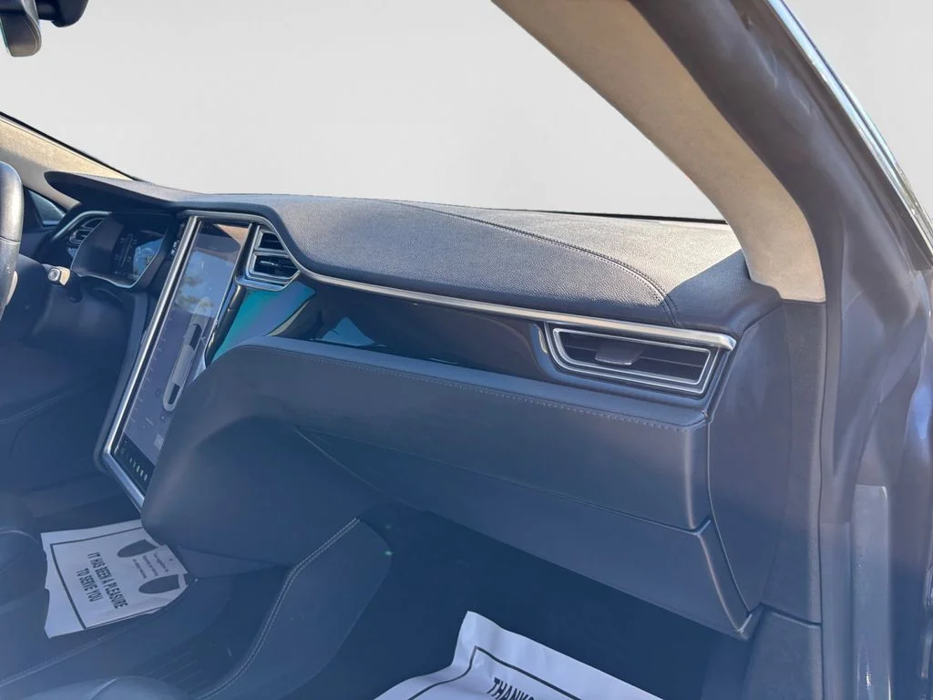 Used 2015 Gray Tesla 70D image 40
