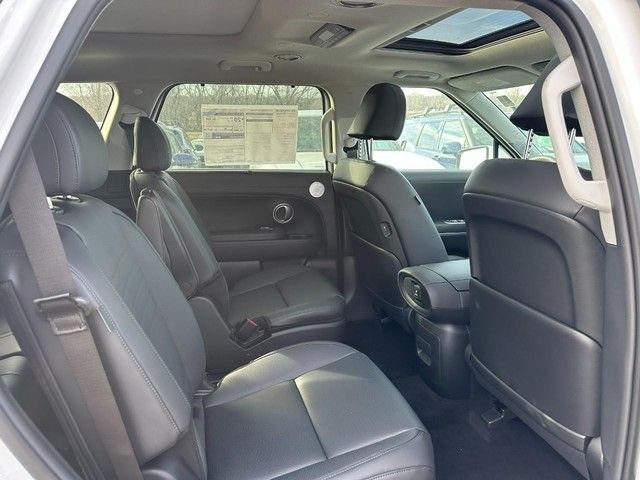 New 2026 White Hyundai Limited AWD image 20