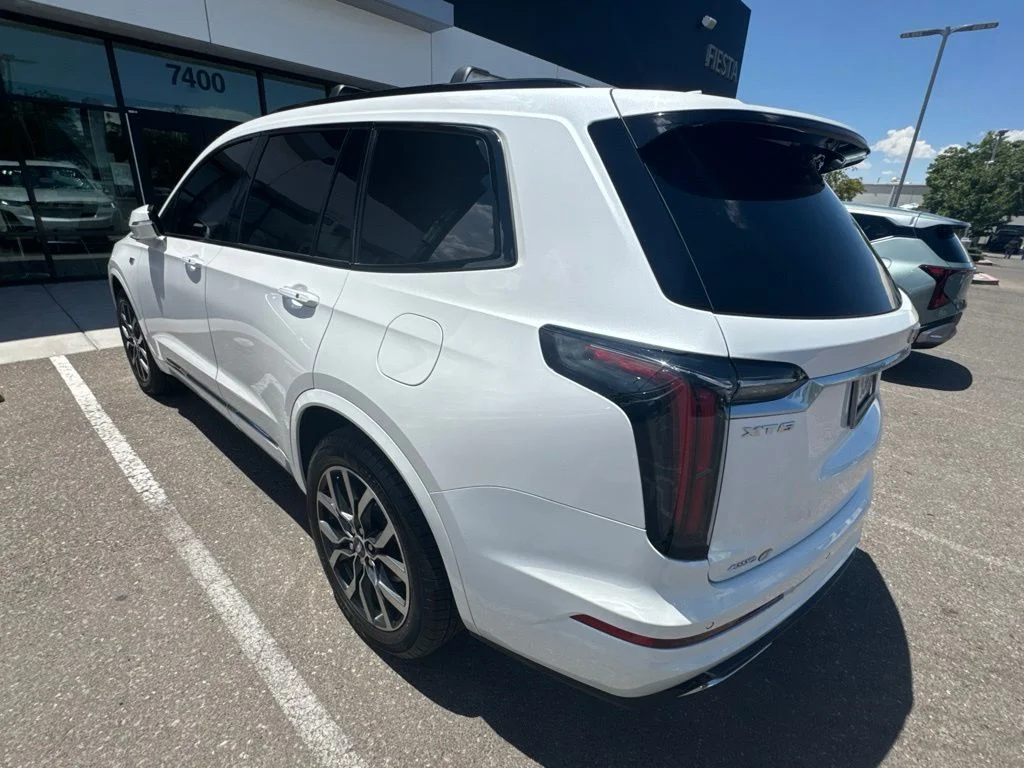 Used 2021 White Cadillac Sport image 8