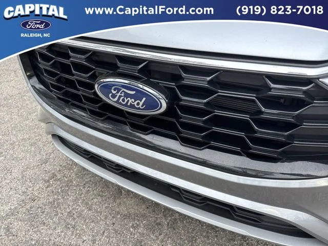 Used 2023 Silver Ford ST-Line image 10