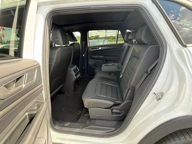 New 2026 White Volkswagen 2.0T SEL R-Line Black image 10
