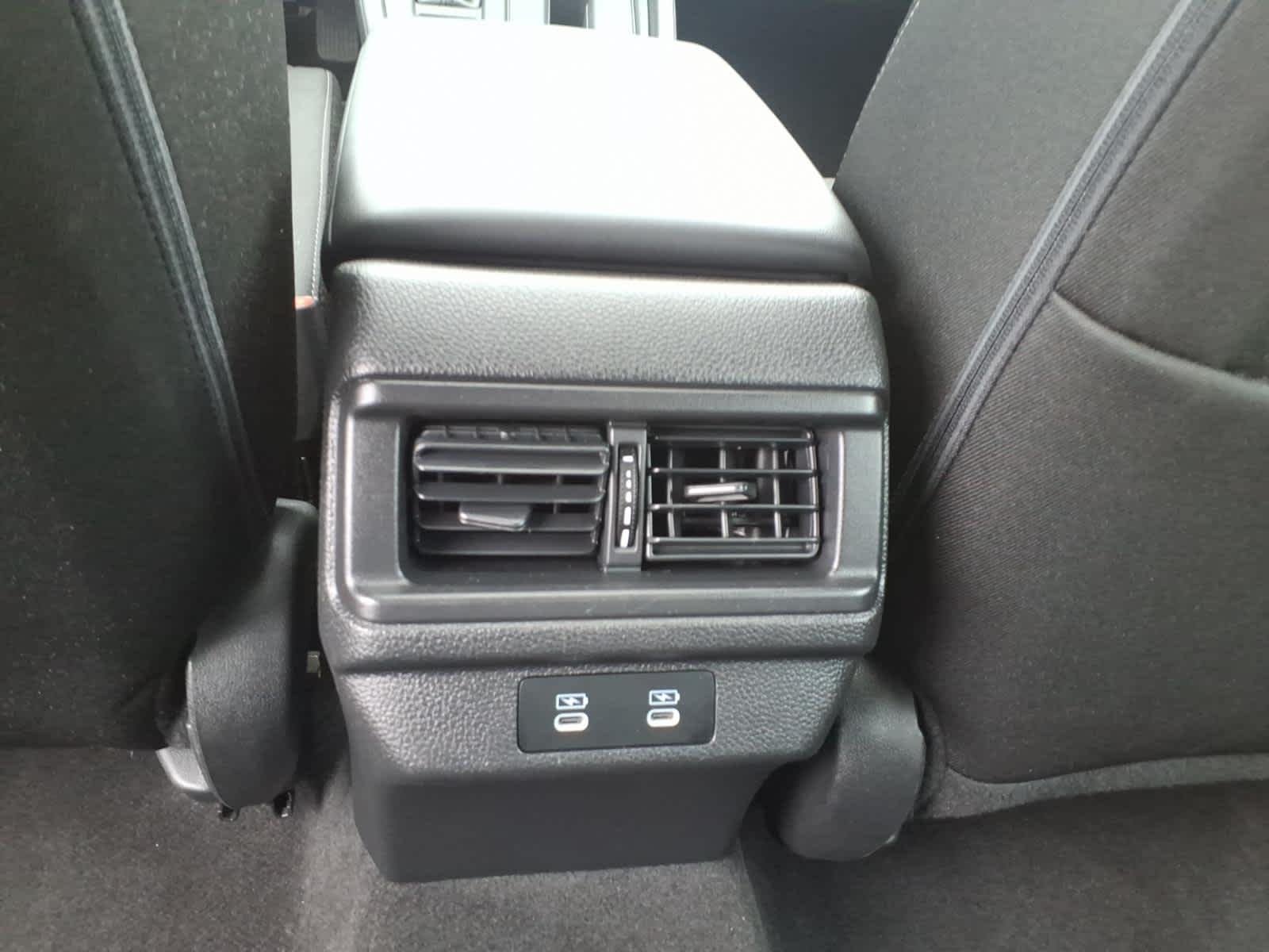 Certified Used 2025 Urban Gray Pearl Honda SE image 15