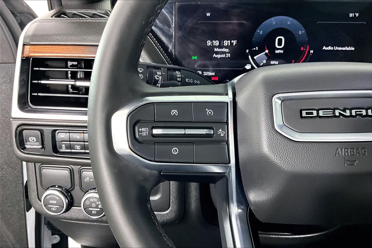 2026 GMC Yukon XL Denali - Photo 22