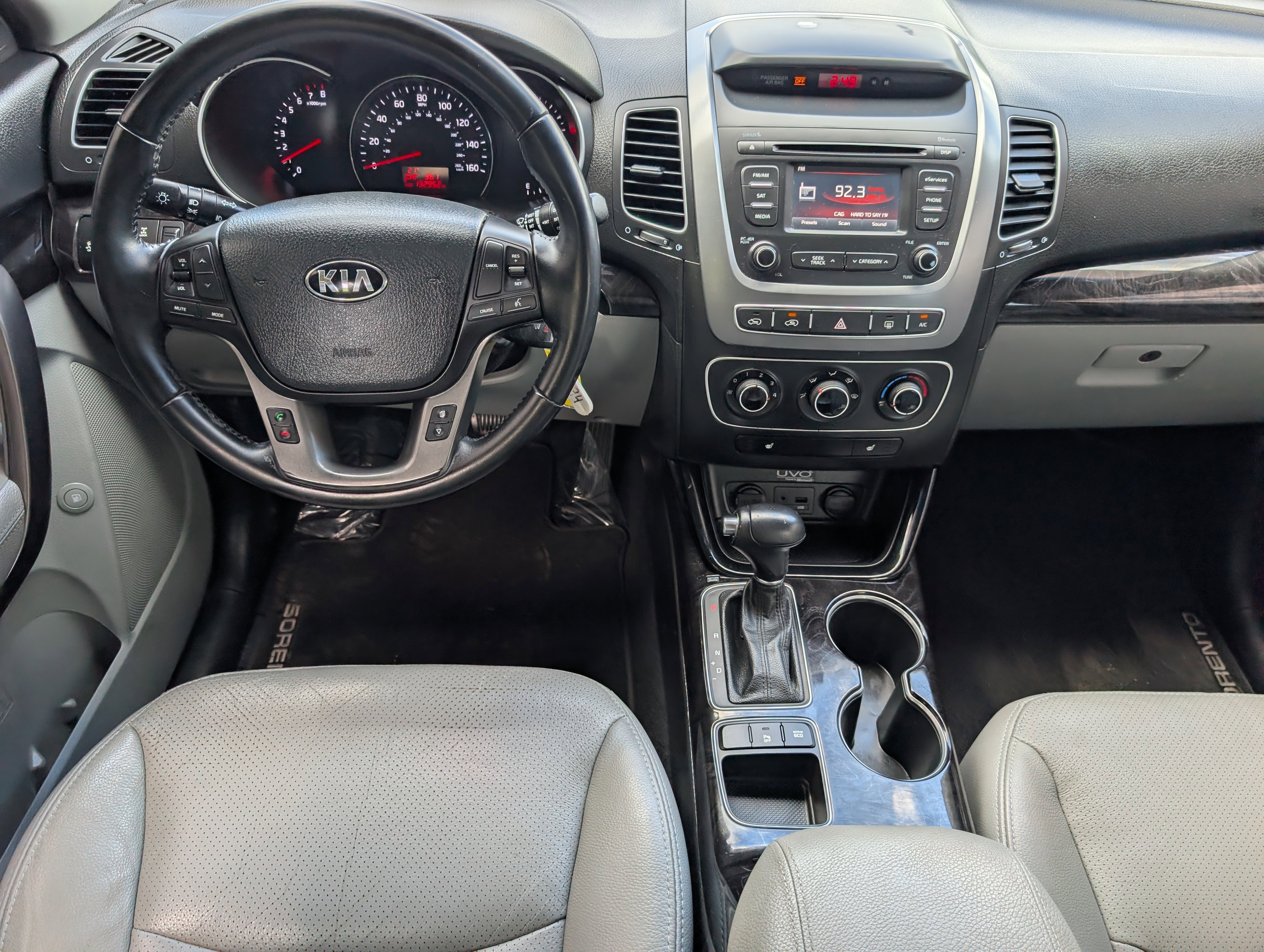 Used 2015 Ebony Black Kia LX image 8