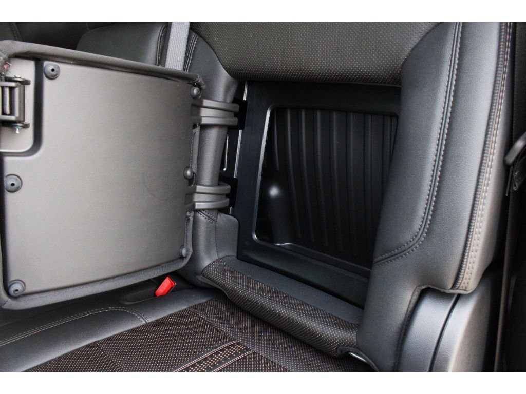 Used 2025 Sterling Gray Metallic Chevrolet High Country image 24