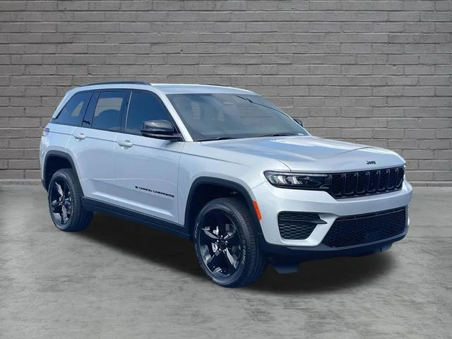 2025 Jeep Grand Cherokee Altitude
