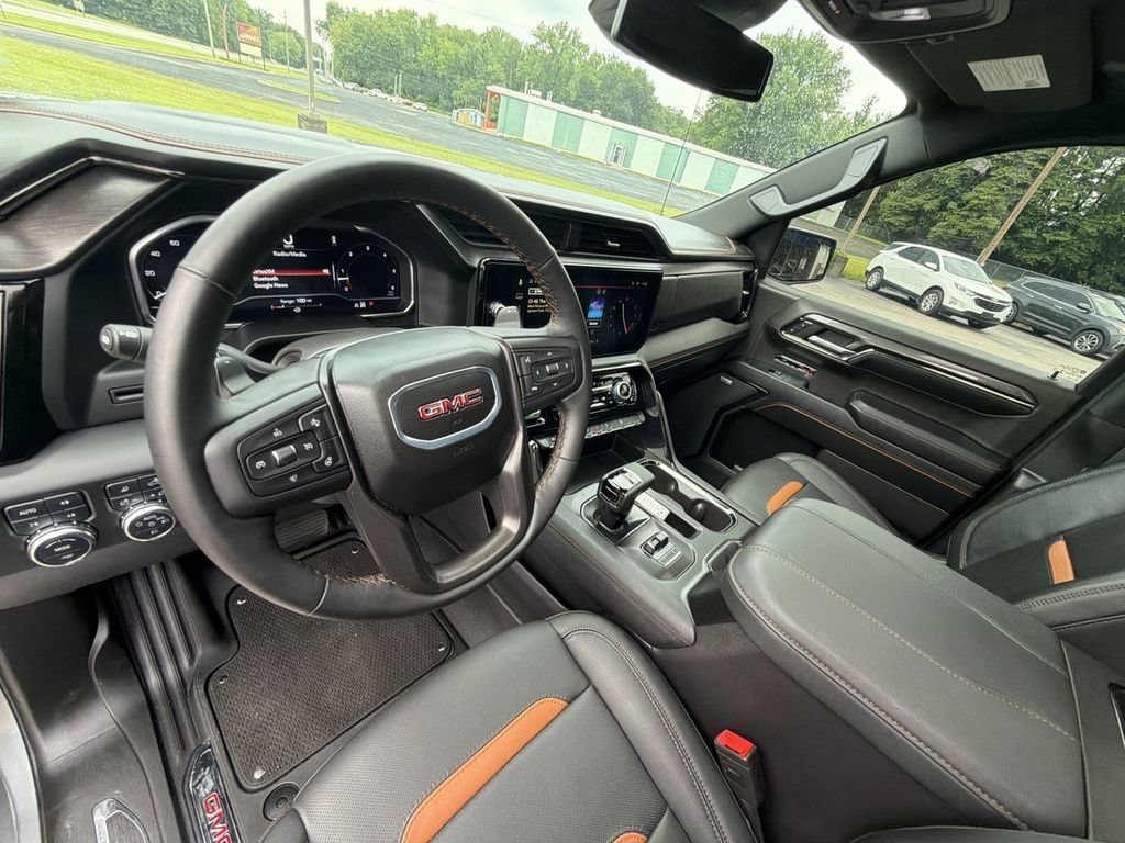 Used 2024 Sterling Metallic GMC AT4 image 21