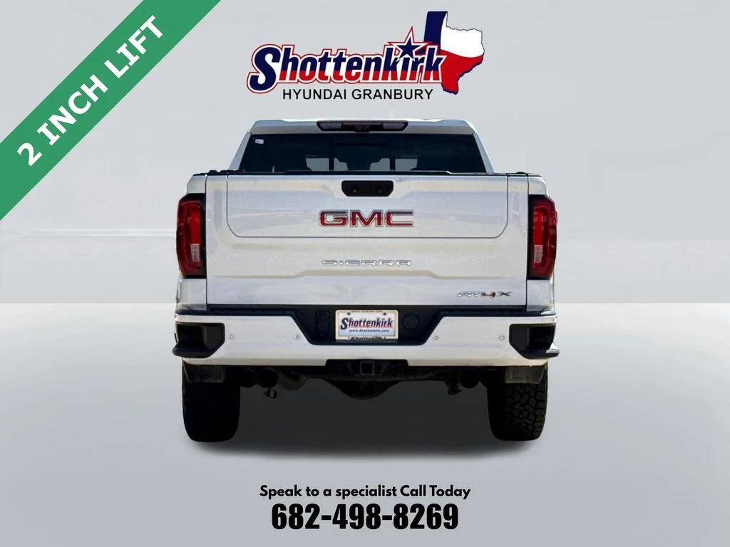 Used 2022 White GMC AT4X image 7