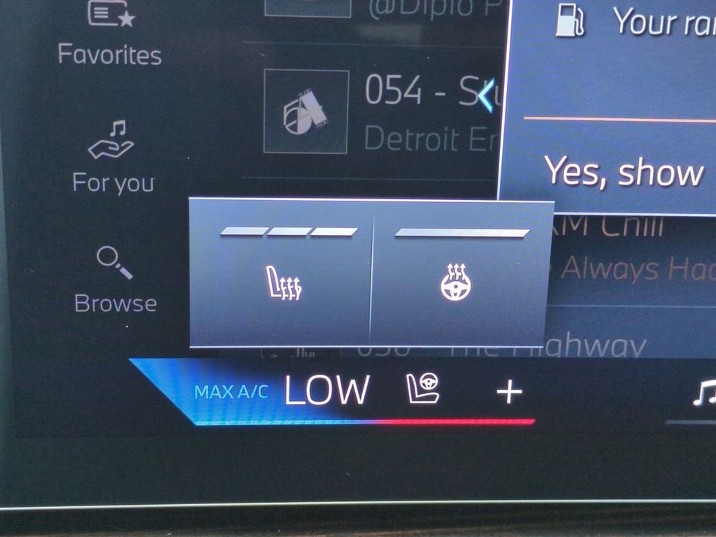 New 2026 Carbon Black Metallic BMW xDrive40i image 23